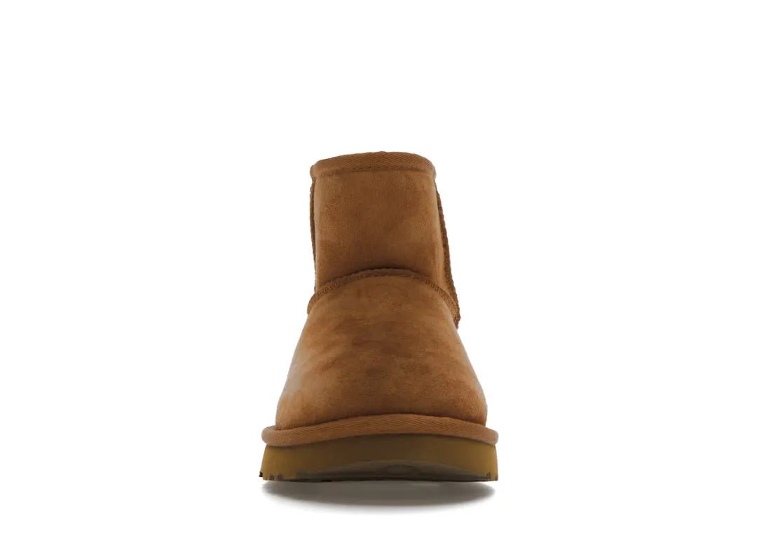 UGG Classic Mini II Boot Chestnut (W) - PLUGSNEAKRS