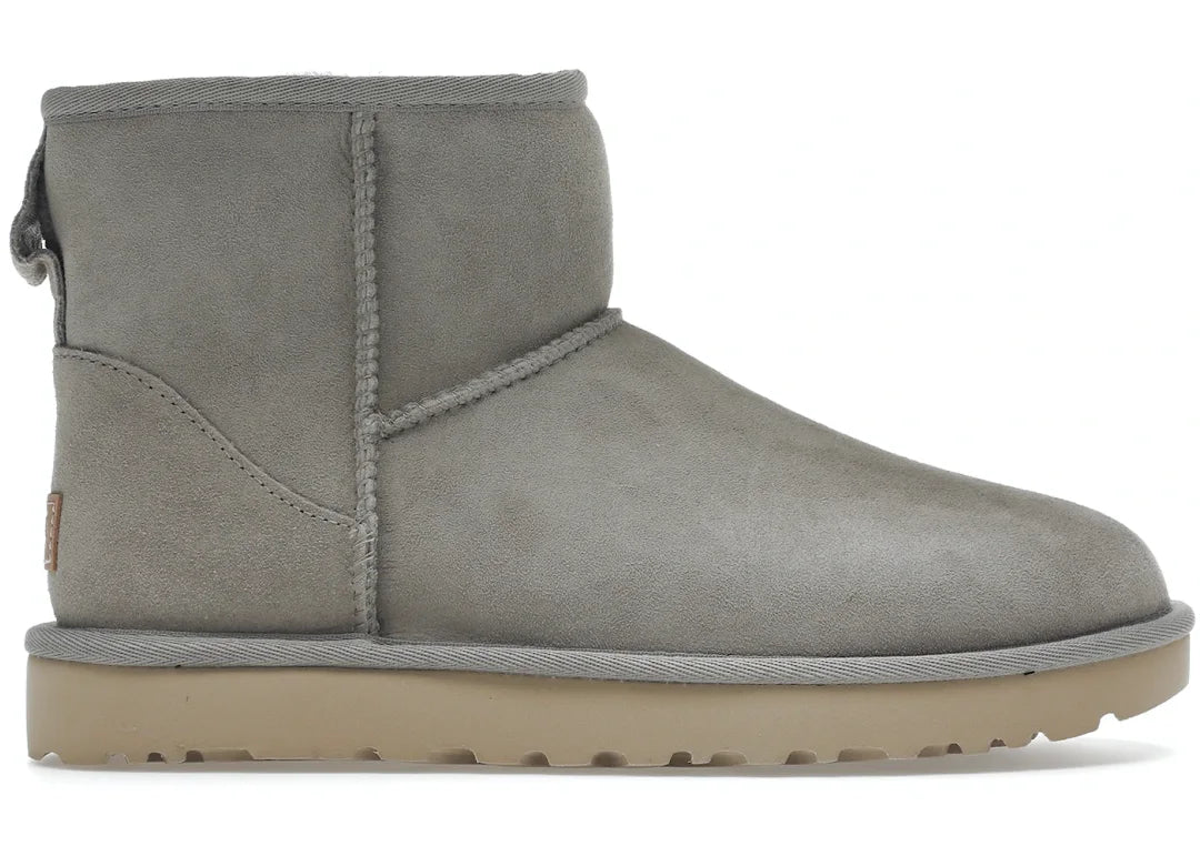 UGG Classic Mini II Boot Goat (W) - PLUGSNEAKRS